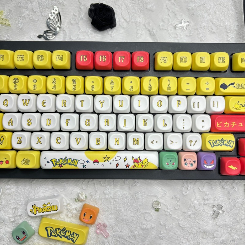 131 Toetsen/Set Anime Pokemon  - Gaming Keyboard Mechanical recensie en prijs